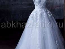 Дизайнерское свадебное платье 