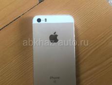 iPhone SE 32 гига продам за 9000