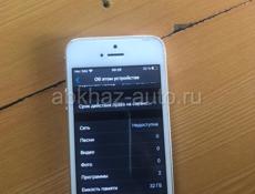 iPhone SE 32 гига продам за 9000