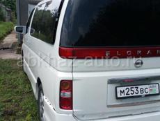 Nissan Elgrand