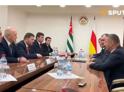 Президент Алан Гаглоев принял делегацию из Абхазии 