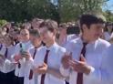 Сегодня в Абхазии прозвенит последний звонок. 