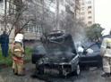 В Сухуме сгорел автомобиль. Видео
