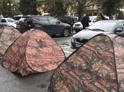 Сторонники антикоррупционного закона разбили палатки у Парламента в Сухуме  